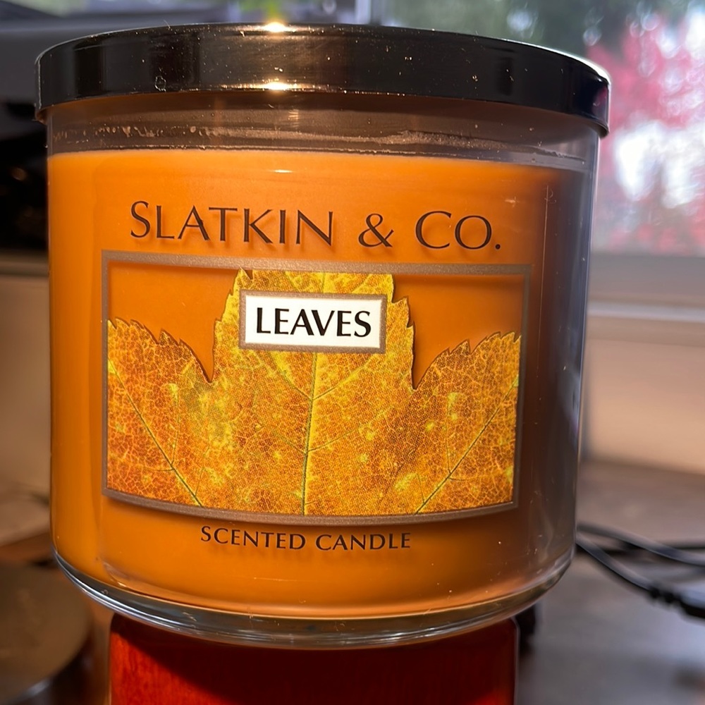 🍁HARRY SLATKIN “LEAVES” 3 WICK CANDLE BRAND NEW!🍁